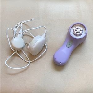 Clarisonic Mia 1 Facial Cleaning Brush